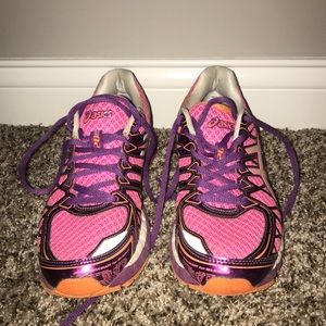 ASICS Gel Kayano 20 Womens Running Shoe